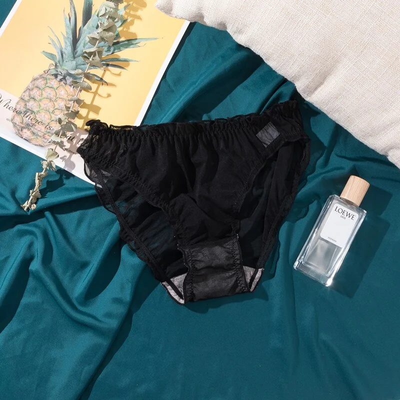 Women Sexy Panties Lace Underpants Low-Rise Panties Hollow Mesh Transparent Perspective Briefs Female Fashion Underwear Lingerie