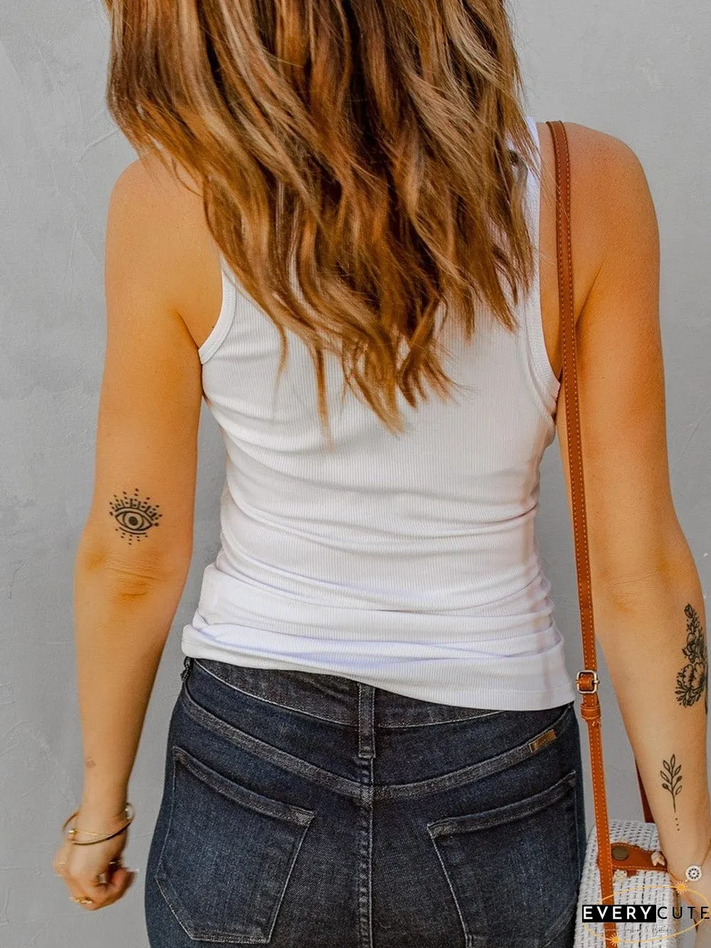 Ivory V-Neck Textured Knit Sleeveless Top