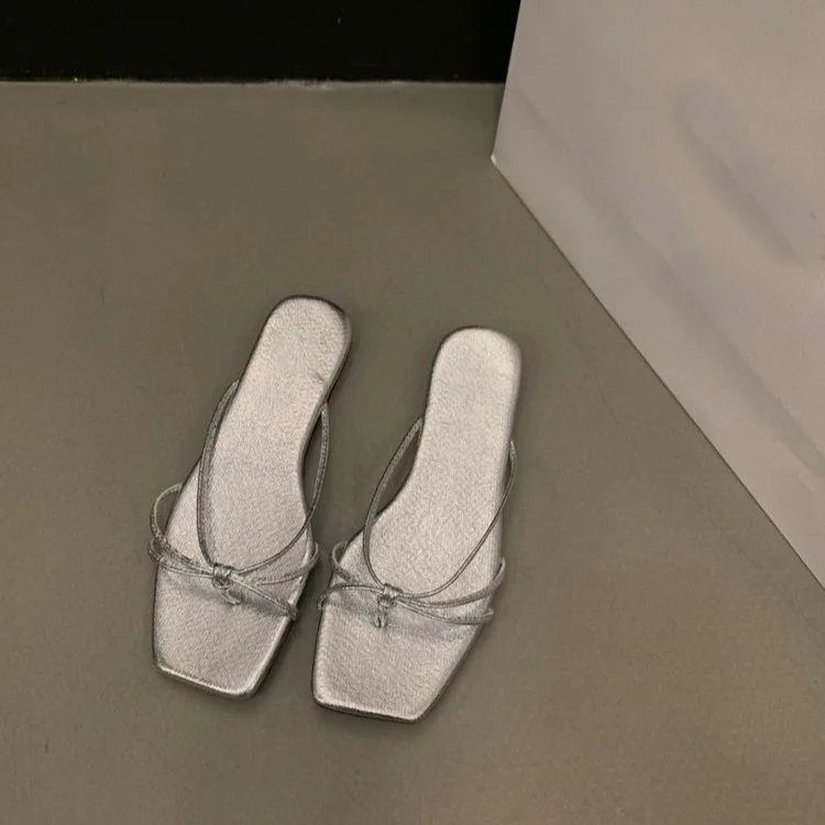 Yyvonne Flat-Bottomed Flip-Flop Fairy Shoes Wear 2025 New Summer Beach Cool Drag Silver Cool Drag