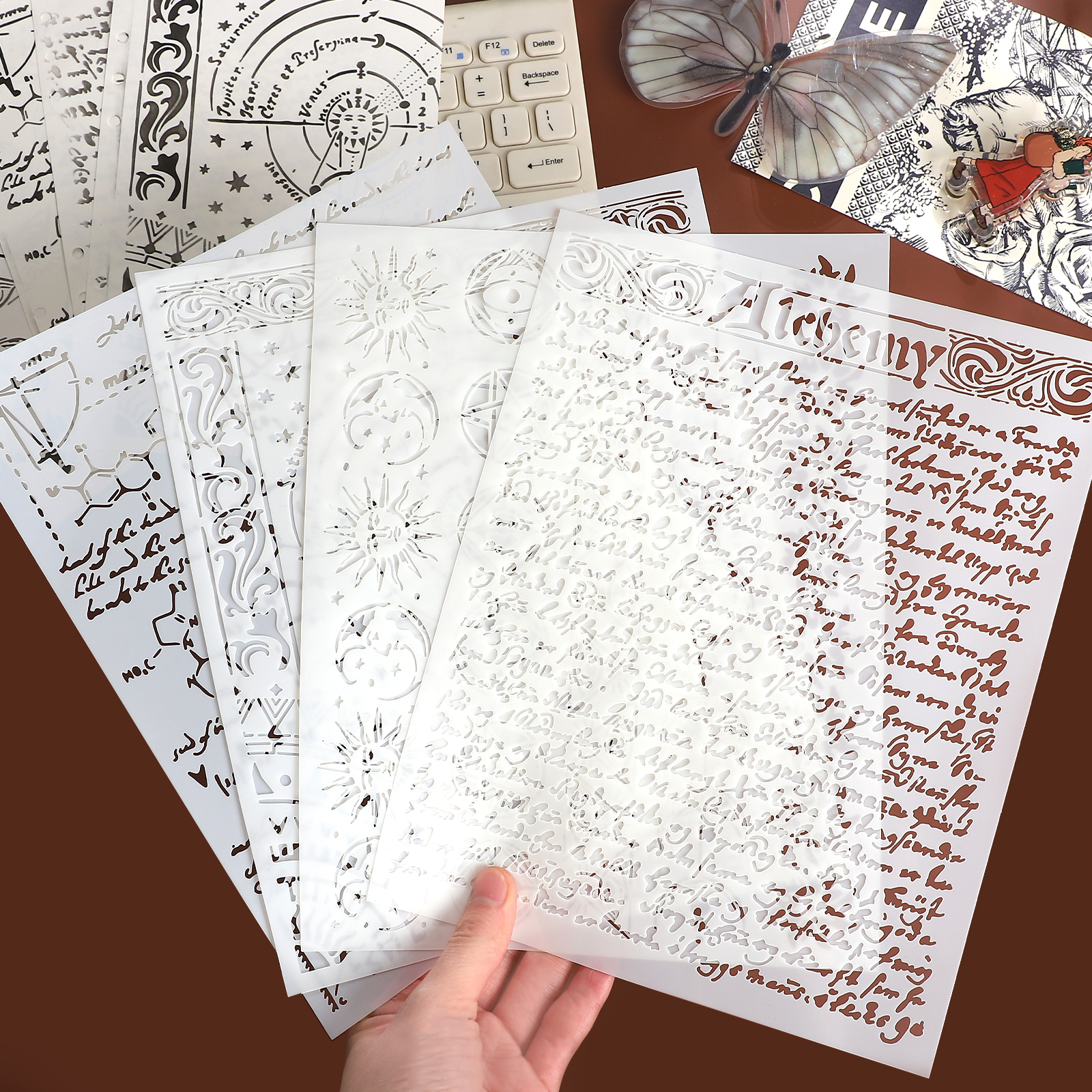 중공 패턴 스텐실 - 빈티지 행성 차트 기호 테두리 꽃 풍경 음영
