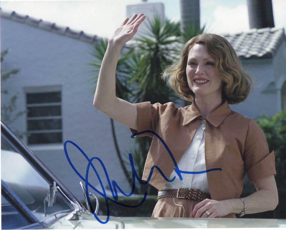 JULIANNE MOORE SIGNED AUTOGRAPHED 8X10 Photo Poster painting - BIG LEBOWSKI, BOOGIE NIGHTS 2