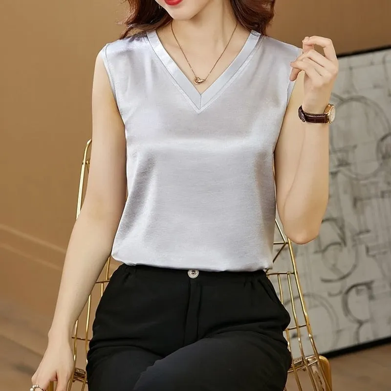 Summer 2021 Solid V-neck Loose Waist Satin Tops Fashion Women Silk Blouse Plus Size Elegant Sleeveless Satin Blouse Blusa 14795