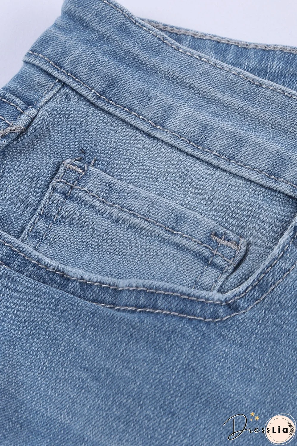 Chic Ripped Denim Shorts