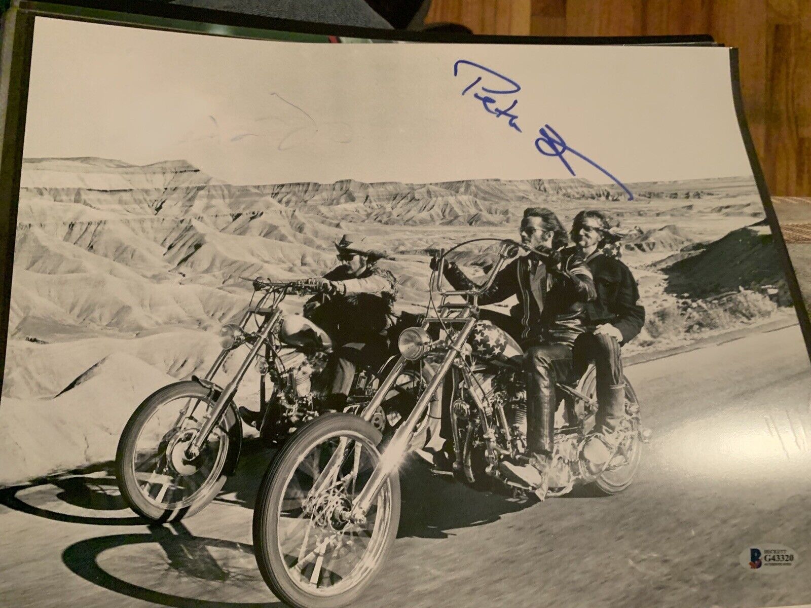 Peter fonda signed 11x14 Picture Beckett Coa Please Read Description