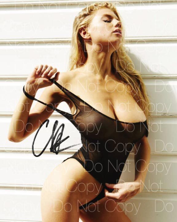 Charlotte McKinney sexy hot signed Photo Poster painting 8X10 picture poster autograph RP