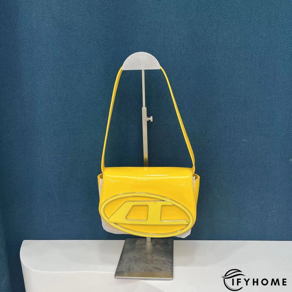 Fashion Single Shoulder Oblique Armpit Small Square Saddle Bag | IFYHOME