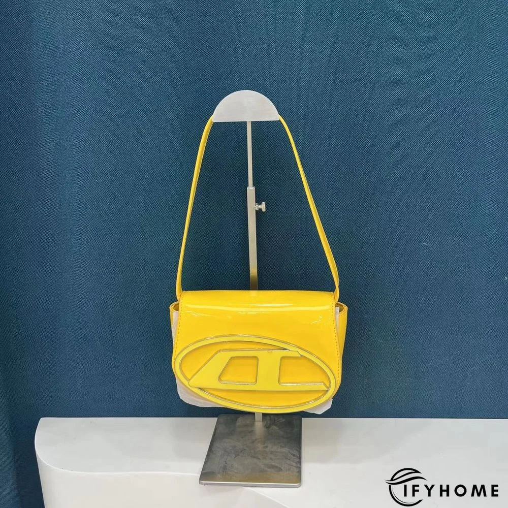 Fashion Single Shoulder Oblique Armpit Small Square Saddle Bag | IFYHOME