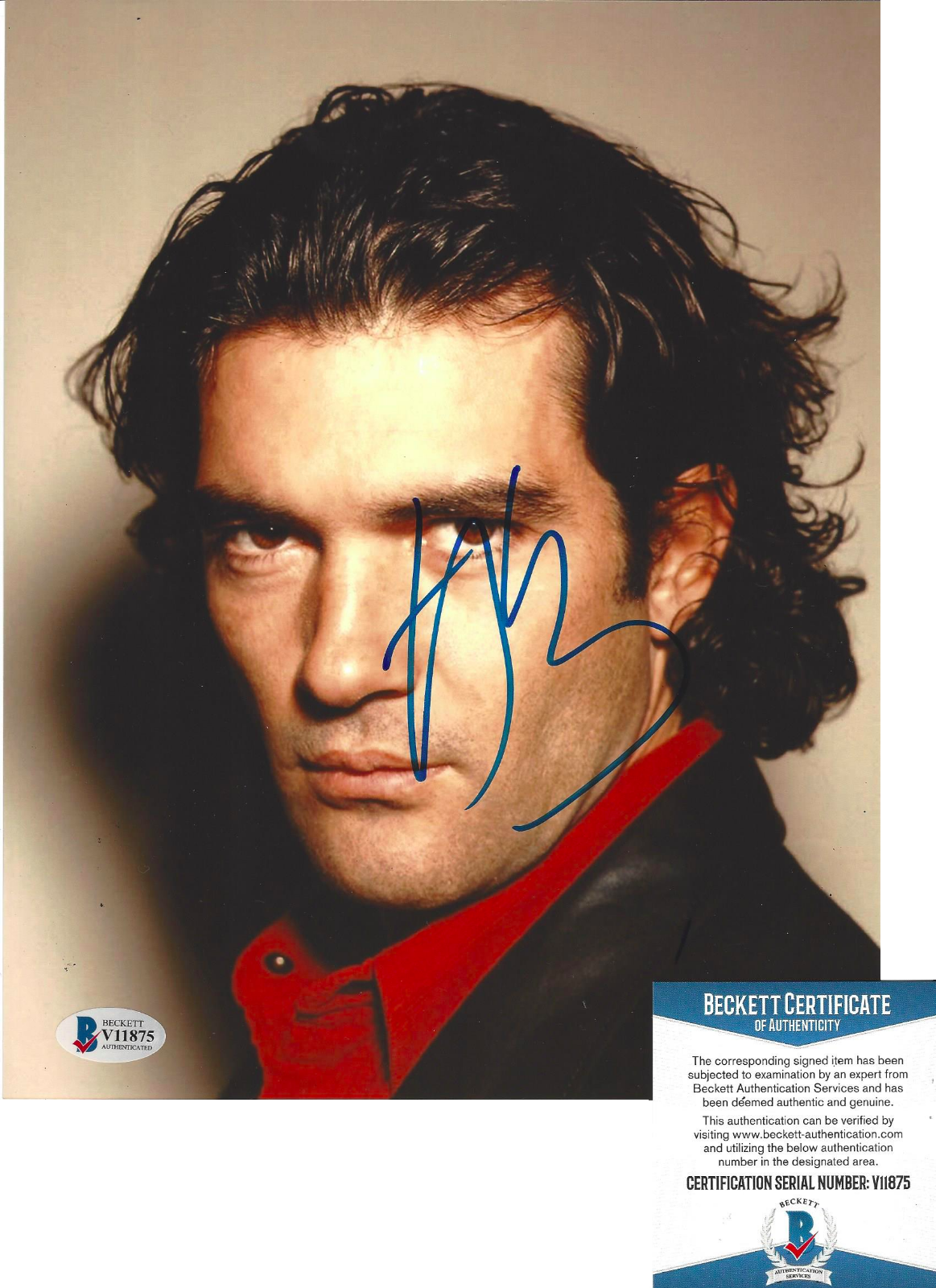 ANTONIO BANDERAS SIGNED DESPERADO 8x10 Photo Poster painting 1 THE MASK OF ZORRO BECKETT COA BAS