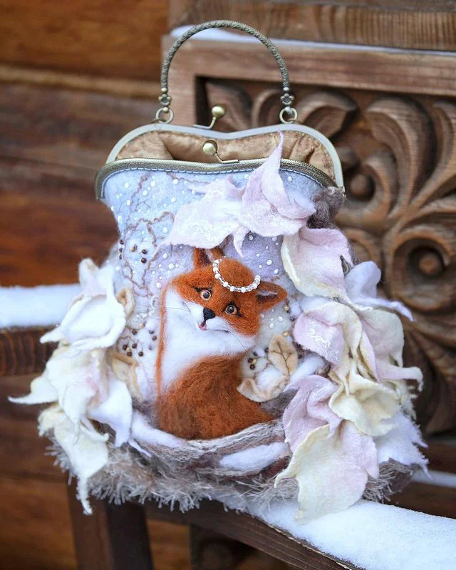 Tale-Handbag "Beautiful fox"