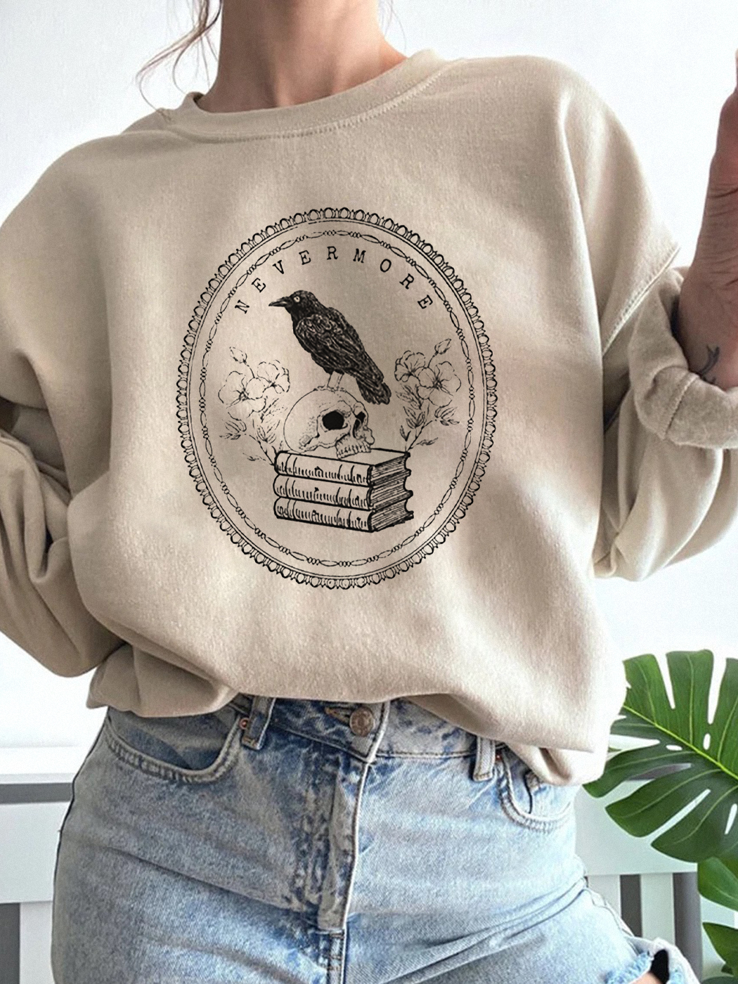 Dark Academia Clothing Bookish Literature Sweatshirt / TECHWEAR CLUB / Techwear