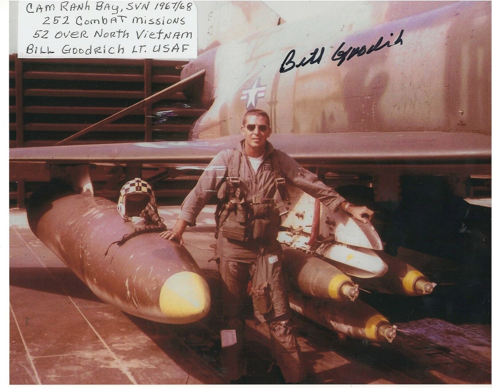 BILL GOODRICH AIR FORCE PILOT 252 COMBAT MISSIONS VIETNAM WAR RARE SIGNED Photo Poster painting