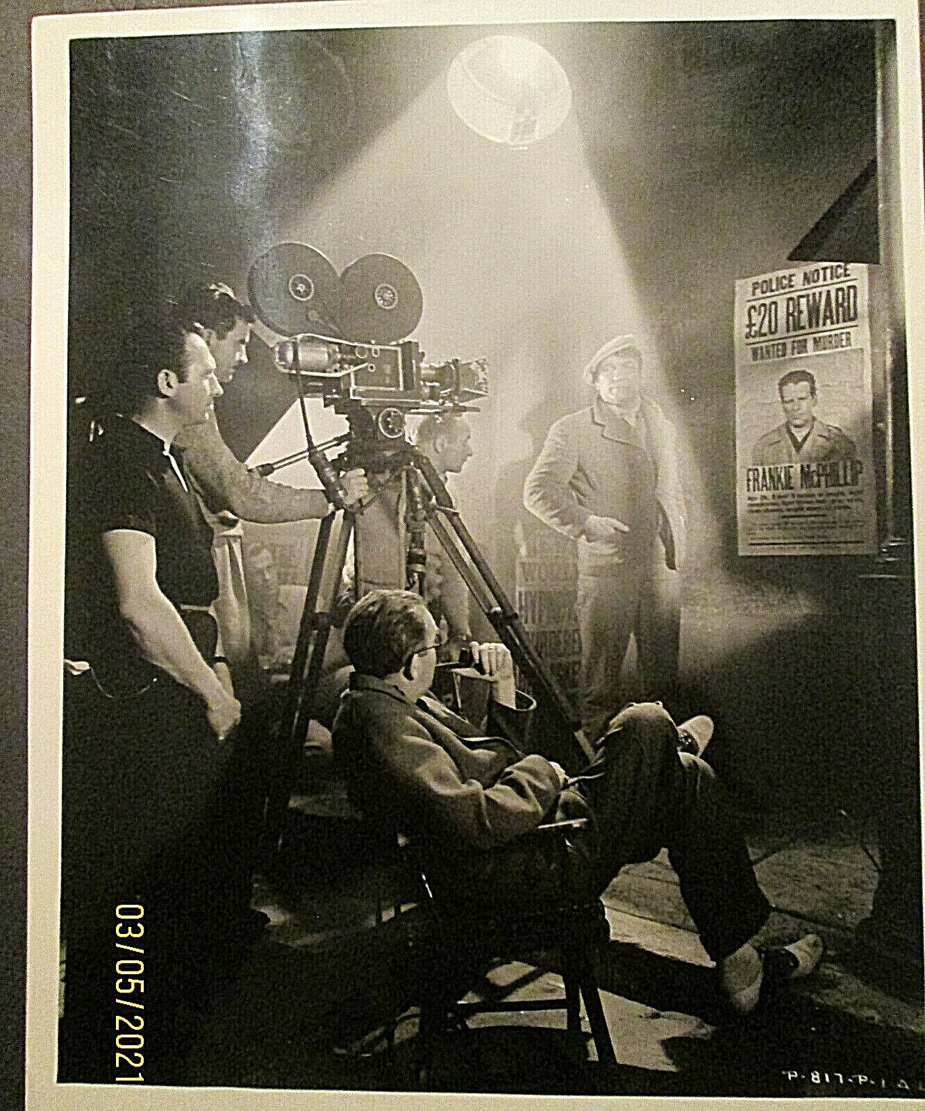 JOHN FORD:DIRECTOR:VICTOR McLAGLEN (THE INFORMER) ORIG,1935 ON THE SET Photo Poster painting