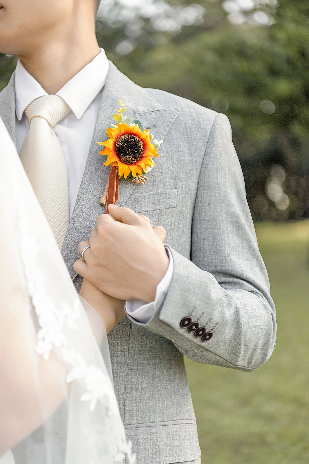 Boutonnieres in Sunflower