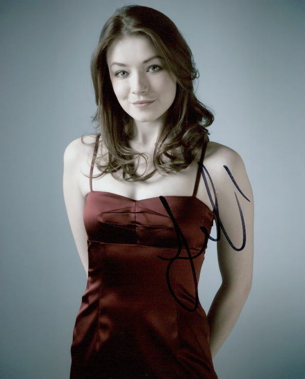 Sarah Bolger (The Tudors) signed 8x10 Photo Poster painting In-person