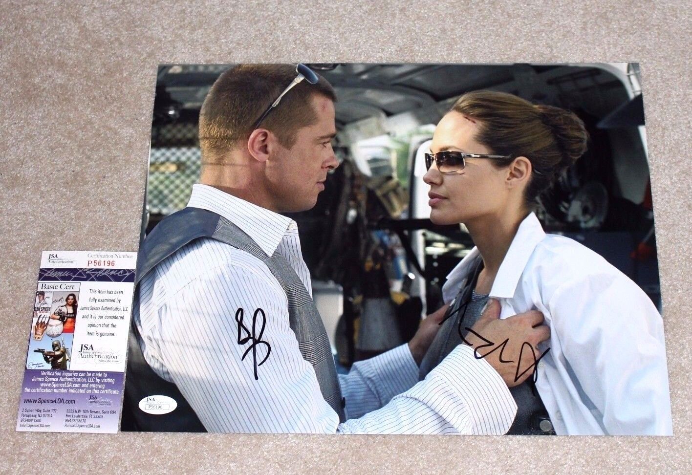 BRAD PITT ANGELINA JOLIE DUAL SIGNED 'MR. & MRS. SMITH' 11X14 Photo Poster painting B JSA COA