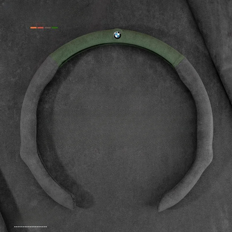 Suede leather steering wheel cover keeps hands warm in winter and won't freeze your hands