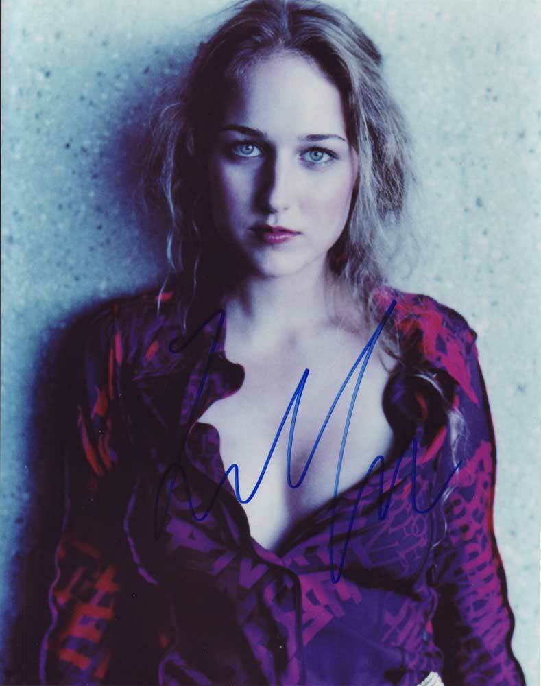 Leelee Sobieski  AUTHENTIC Autographed Photo Poster painting SHA #11507