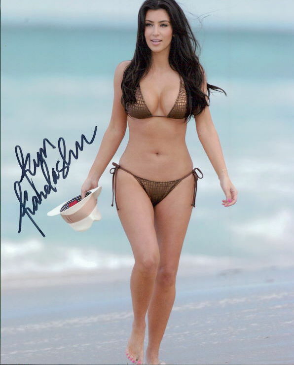 Kim Kardashian signed 8x10 Photo Poster painting In-person