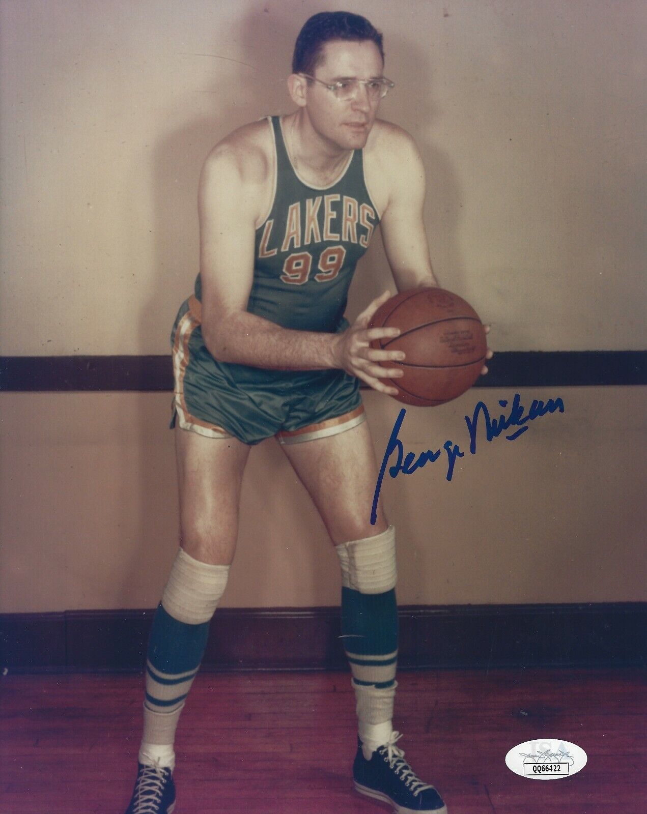 Signed 8x10 GEORGE MIKAN MINNEAPOLIS LAKERS Autographed Photo Poster painting JSA