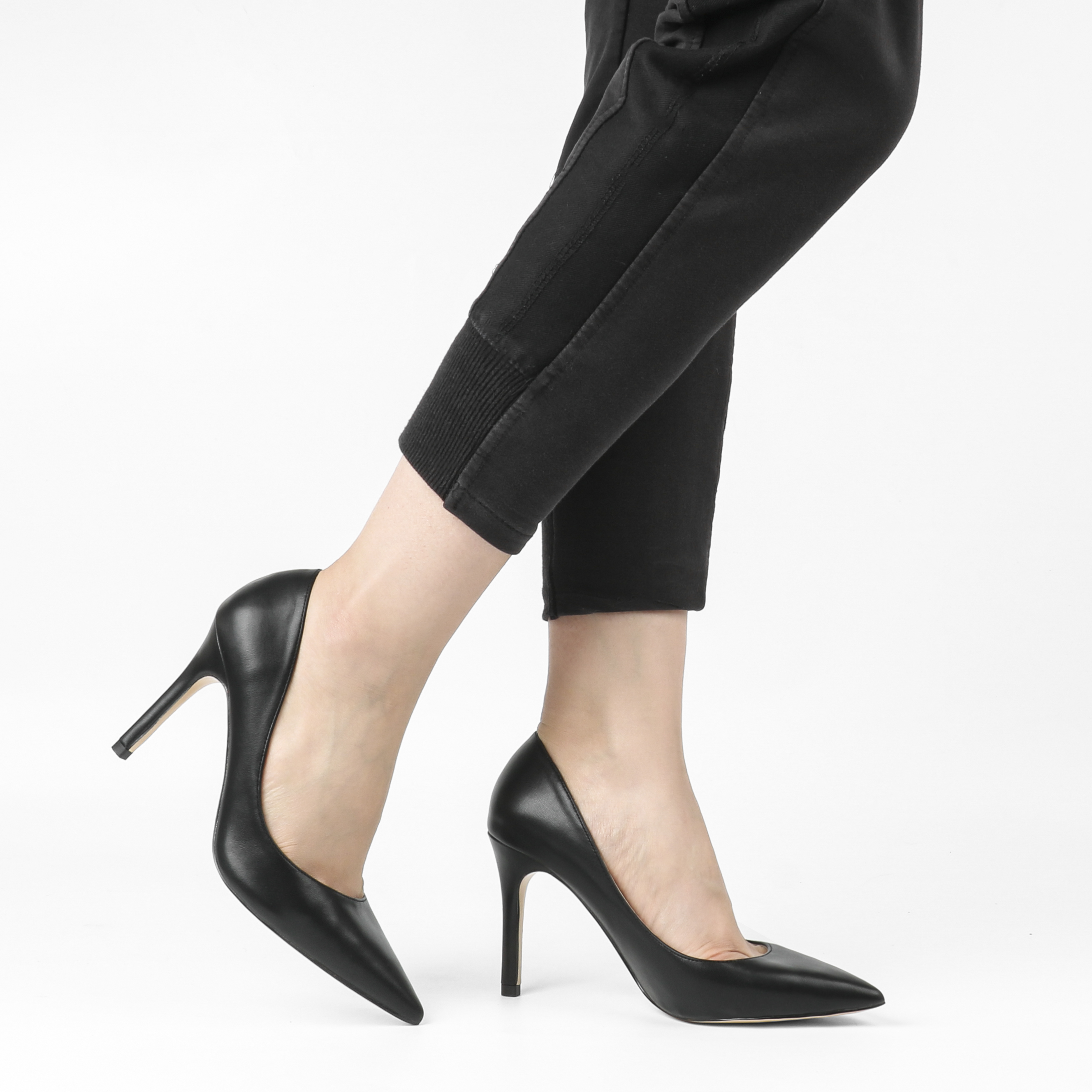 Classic 3.5" Middle Heels Shoes Women Daily  Pumps-MERUMOTE