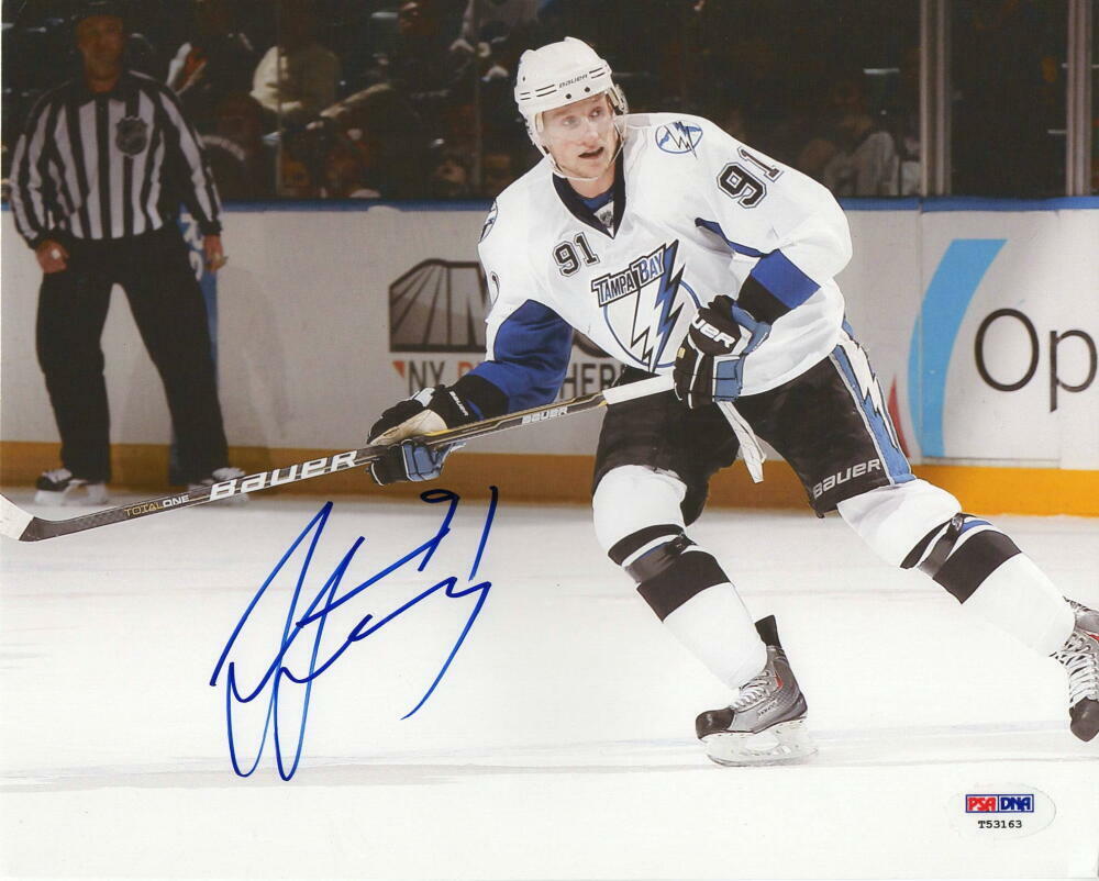 STEVEN STAMKOS SIGNED AUTOGRAPH 8x10 Photo Poster painting - TAMPA BAY LIGHTNING CAPTAIN PSA