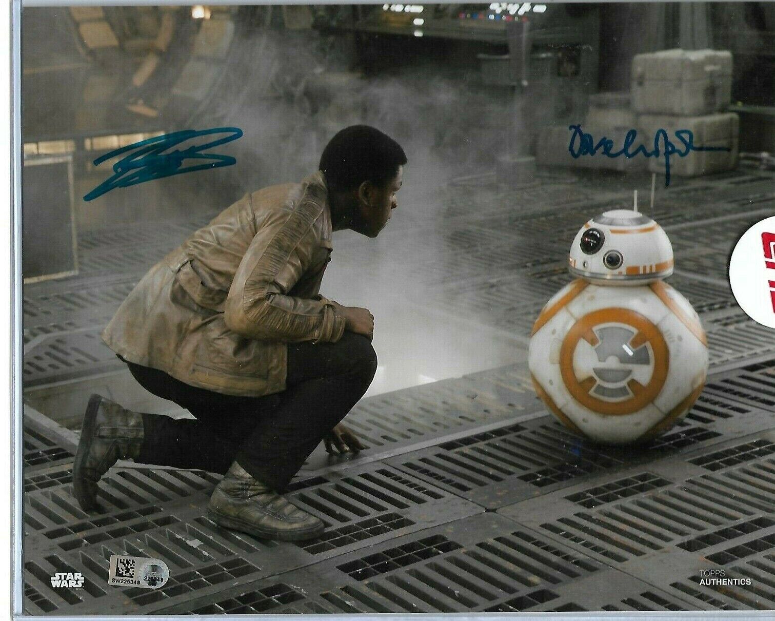 Star Wars JOHN BOYEGA/DAVE CHAPMAN Dual Signed 8x10 Photo Poster painting Topps Authenticated