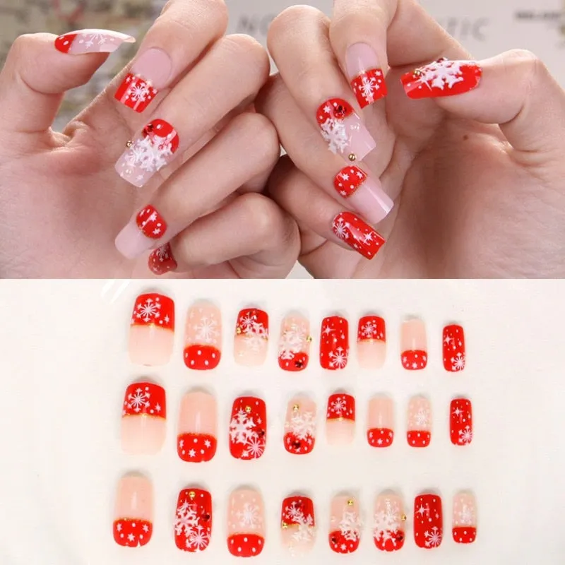 24Pc Christmas False Nails Black White Red Style Xmas Snowflake Full Cover Coffin Fake Nail Art Tips Christmas Gift Decorations-Nail Inspo