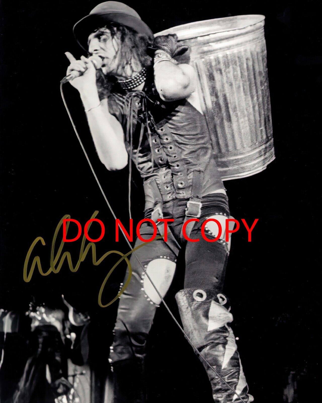 Alice Cooper - Autographed Signed 8x10 Photo Poster painting (Welcome To My Nightmare) Reprint