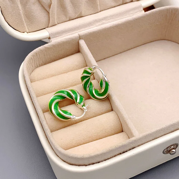Vintage spiral pattern enamel drop glaze earrings