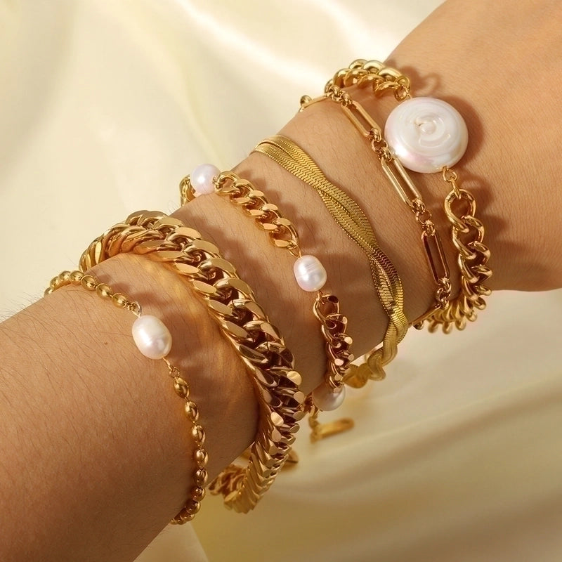 Hip-Hop Vintage Style Solid Color Stainless Steel 18K Gold Plated Freshwater Pearl Bracelets In Bulk3