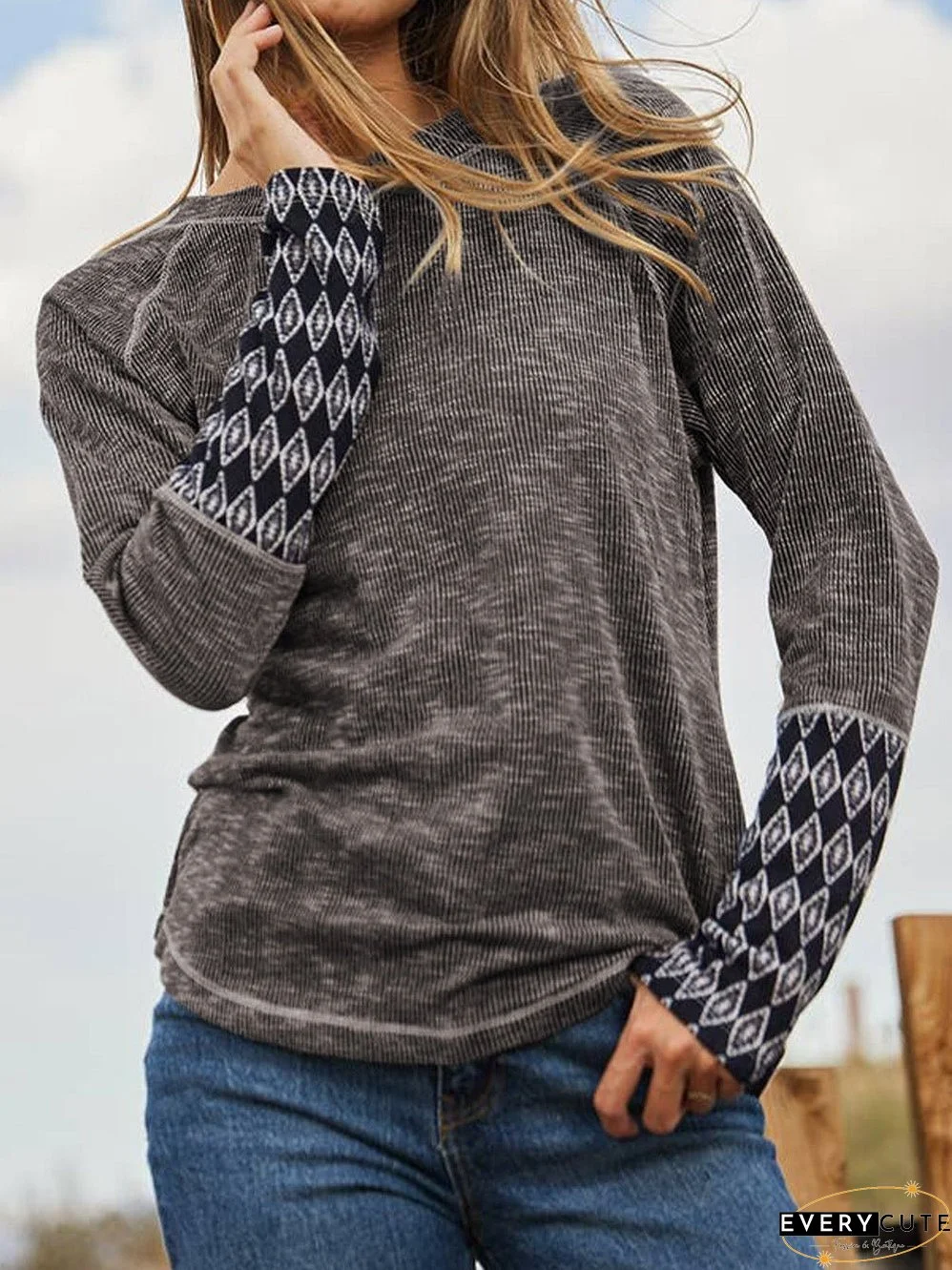 Cozy Gray Aztec Patterned Ribbed Top