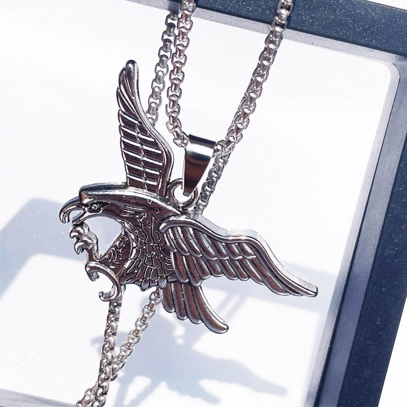 Hip-Hop Vintage Style Animal Letter Alloy Titanium Steel Plating Men’s Pendant Necklace Men Pendant Necklaces