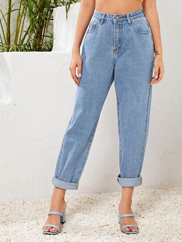 Woman High Waist Straight Leg Jeans