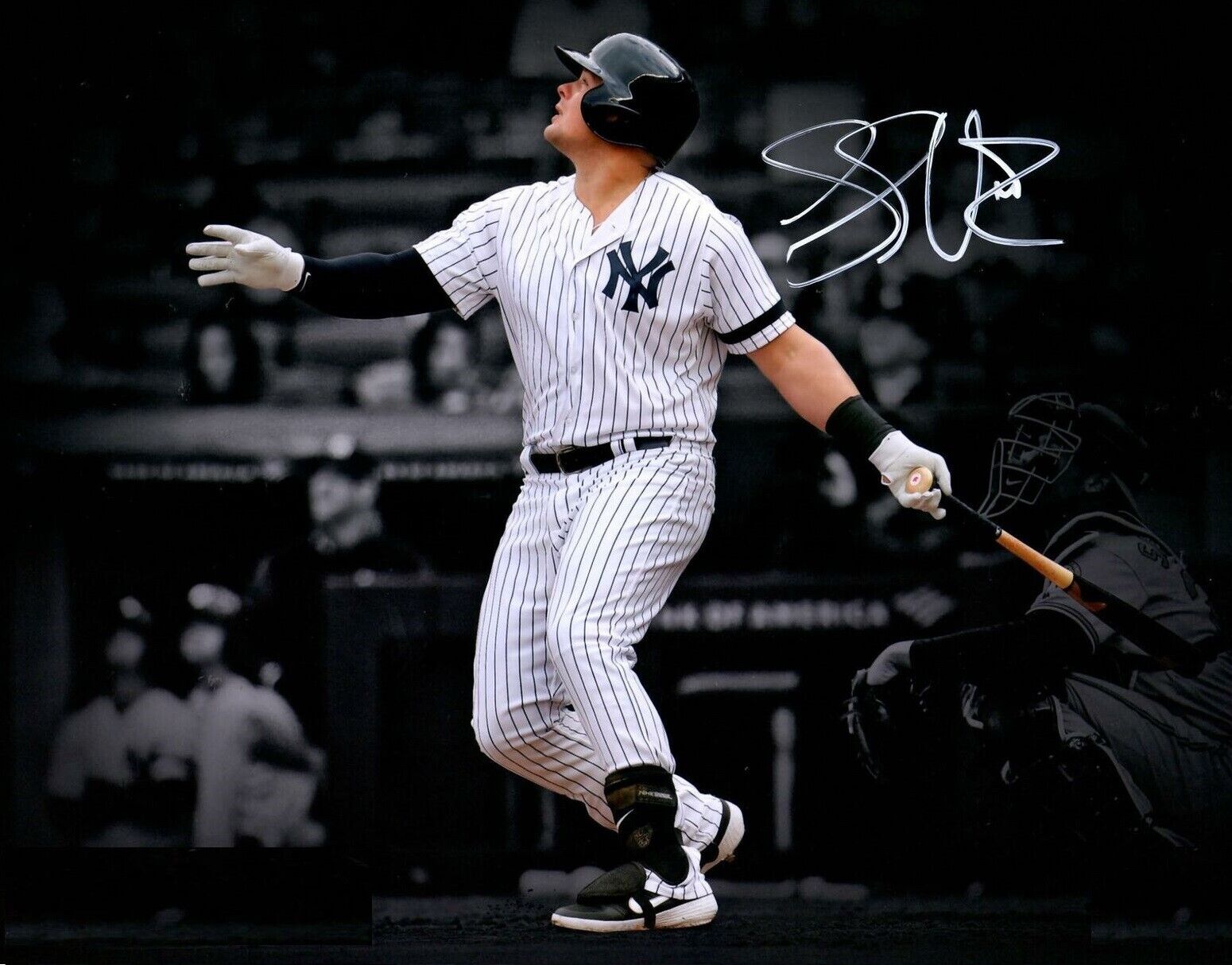 Luke Voit Autographed Signed 8x10 Photo Poster painting ( Yankees ) REPRINT