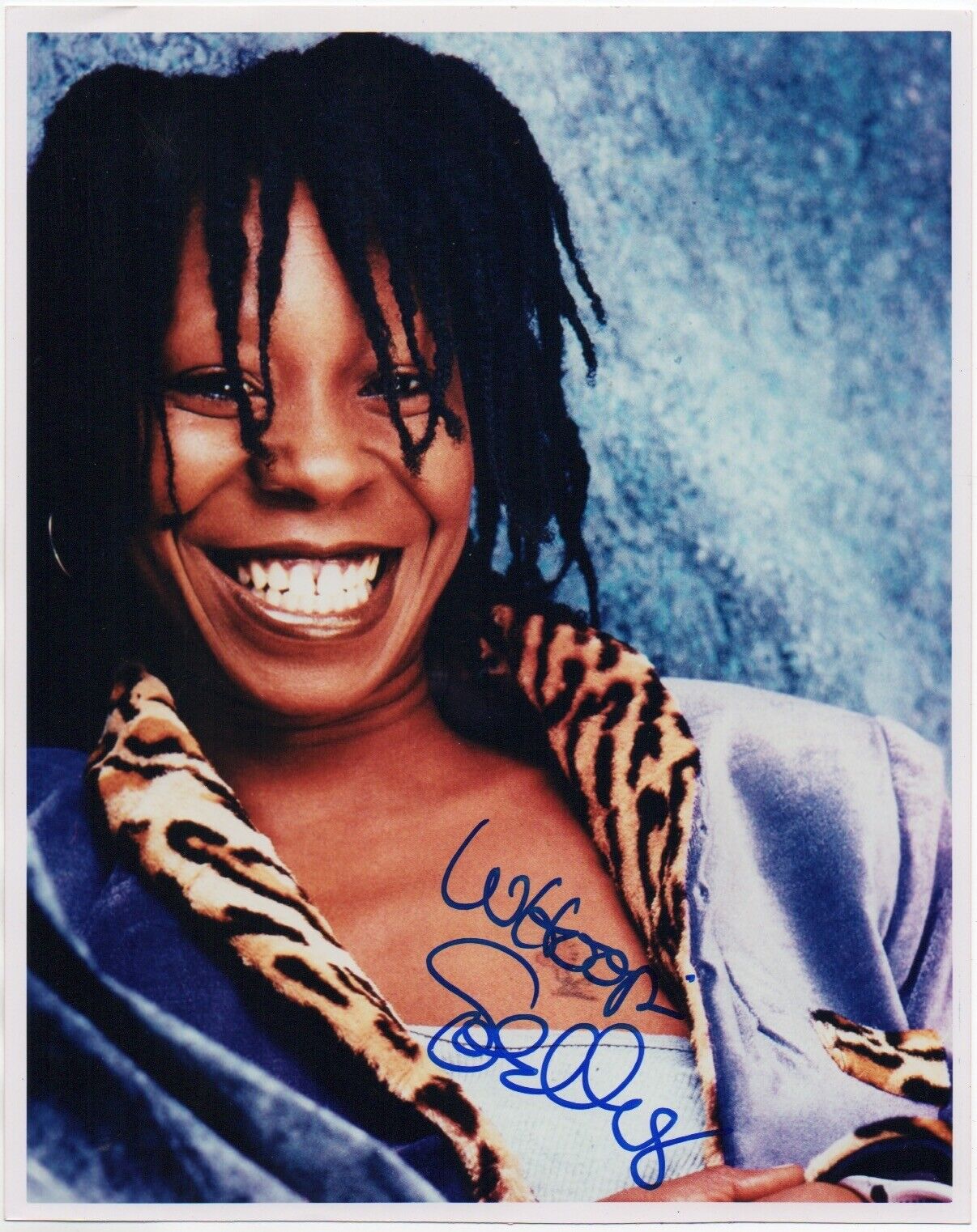 WHOOPI GOLDBERG signed 8x10 Photo Poster painting AUTOGRAPH auto BAS Beckett RARE FULL SIGNATURE