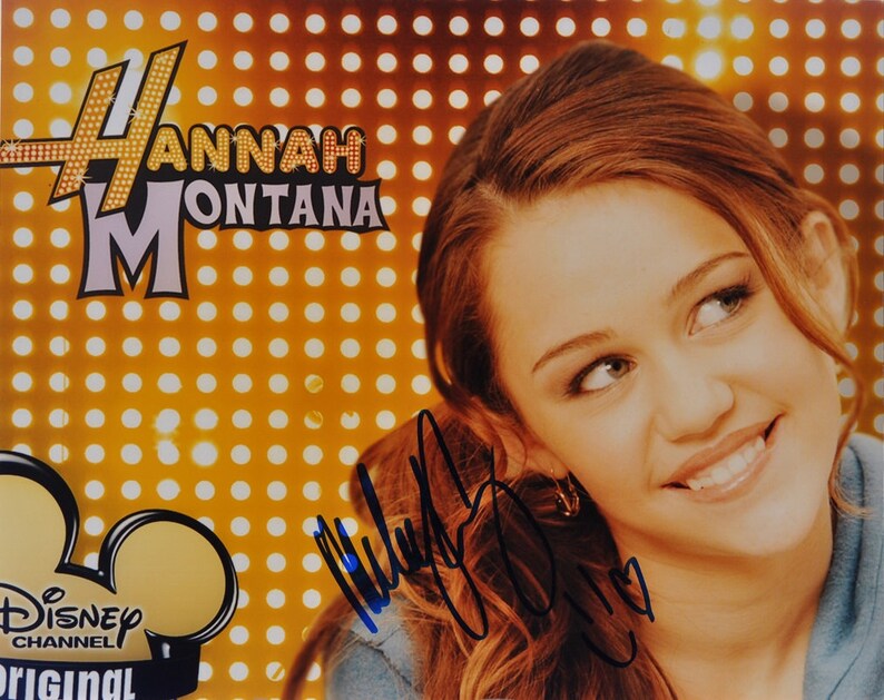 HANNAH MONTANA Miley Cyrus Signed Photo Poster painting wcoa