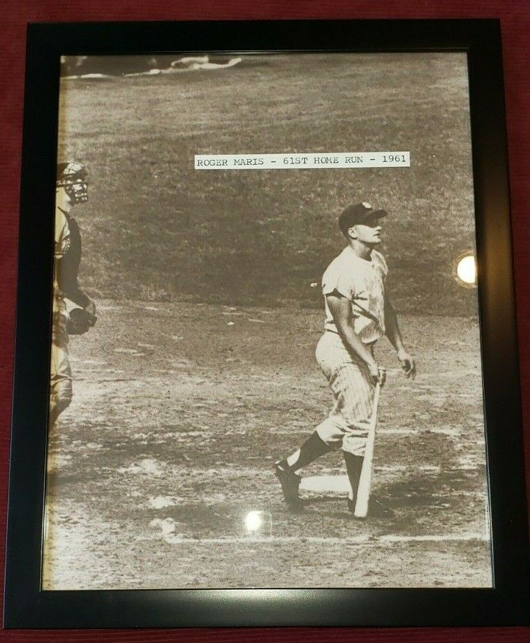 61st Home Run King Roger Maris Framed 11x14 Lithograph New York Yankees Baseball