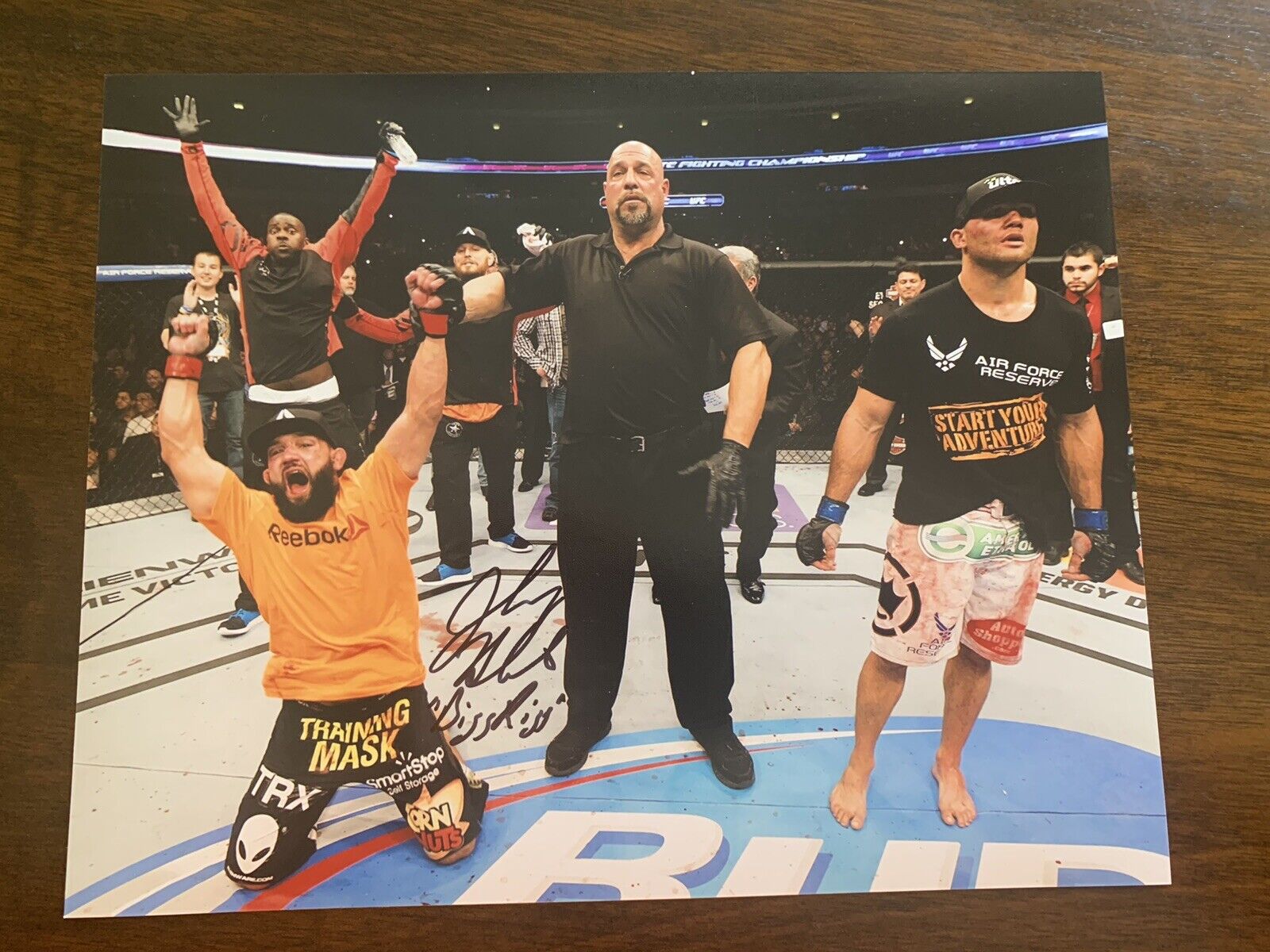 Johny Hendricks UFC Signed 8x10 Autographed Photo Poster painting