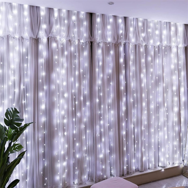 Tegooe USB Powered LED Curtain String Lights with Remote - 8 Modes
