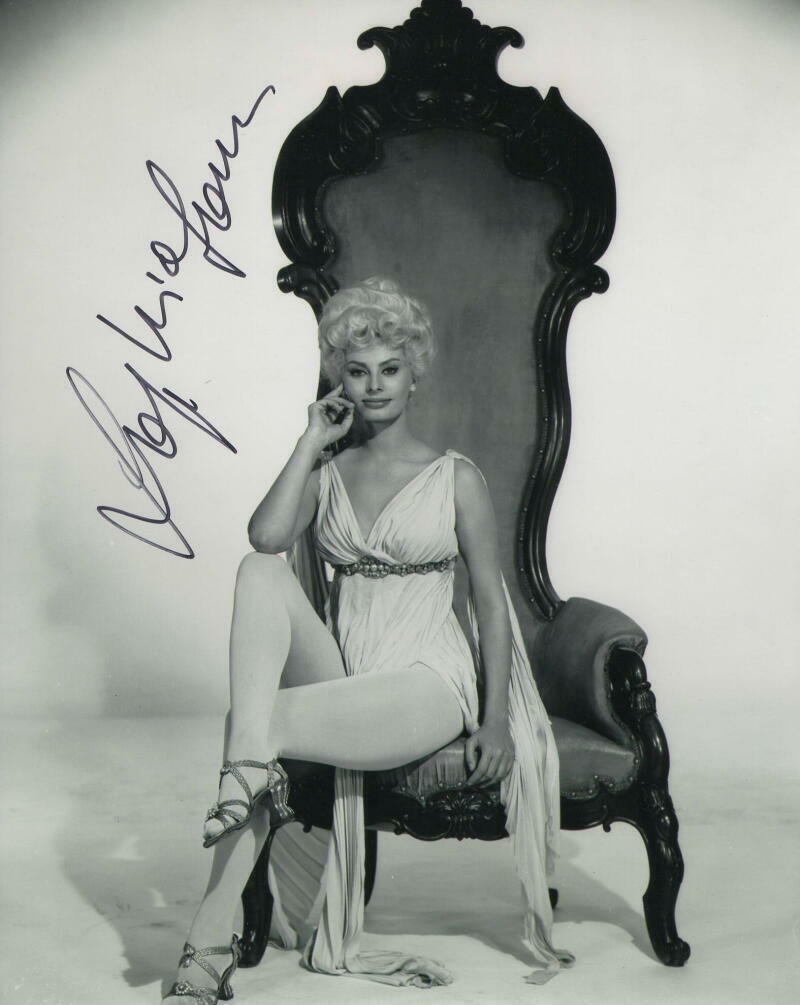 SOPHIA LOREN SIGNED AUTOGRAPH 8X10 Photo Poster painting - A SPECIAL DAY BEAUTY, SUNFLOWER