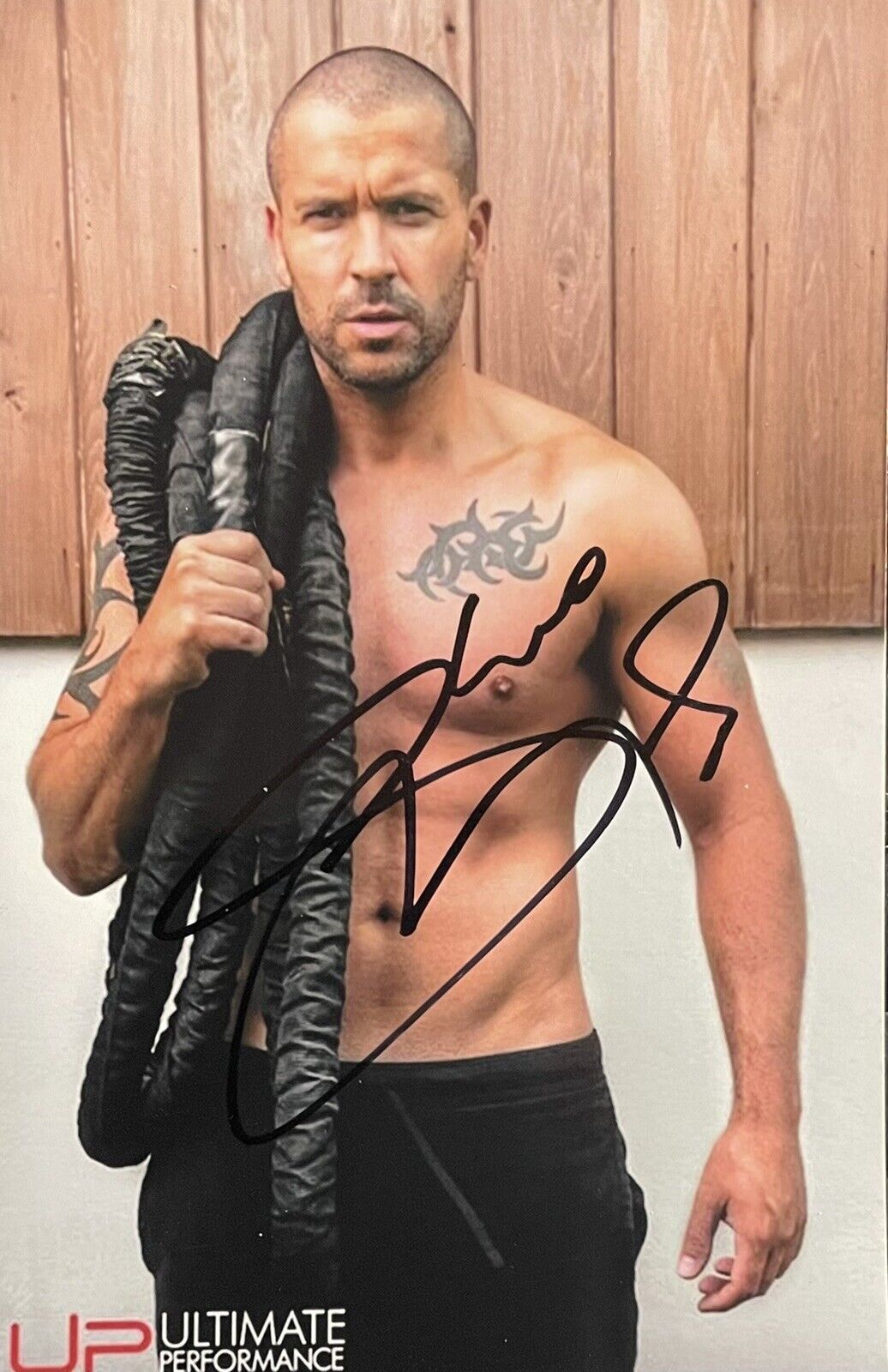 SHAYNE WARD- SINGER / CORONATION ST -6x4 Photo Poster painting SIGNED