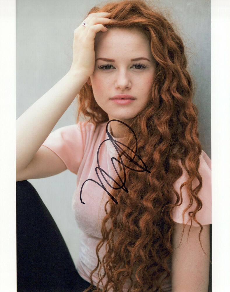 Madelaine Petsch glamour shot autographed Photo Poster painting signed 8x10 #9