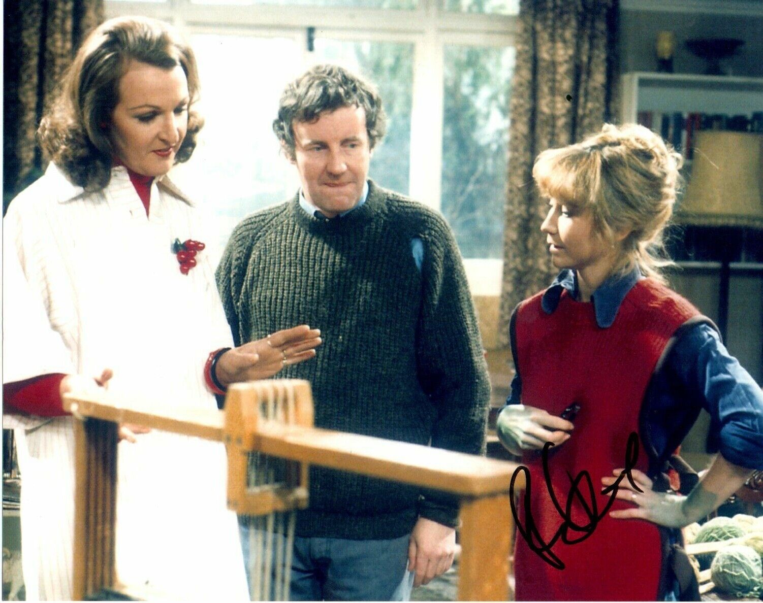 Felicity Kendal Good Life Star Autograph Signed 10x 8 Photo Poster painting