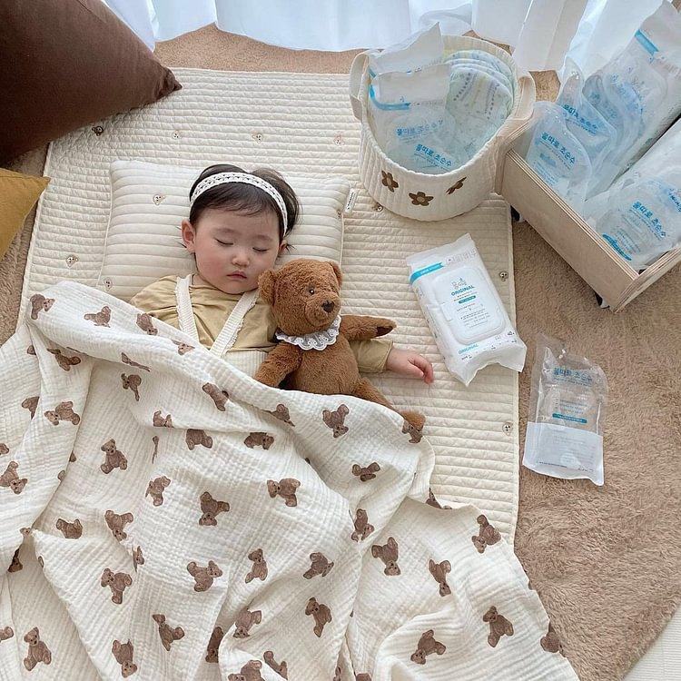 Baby Bear Print Blanket