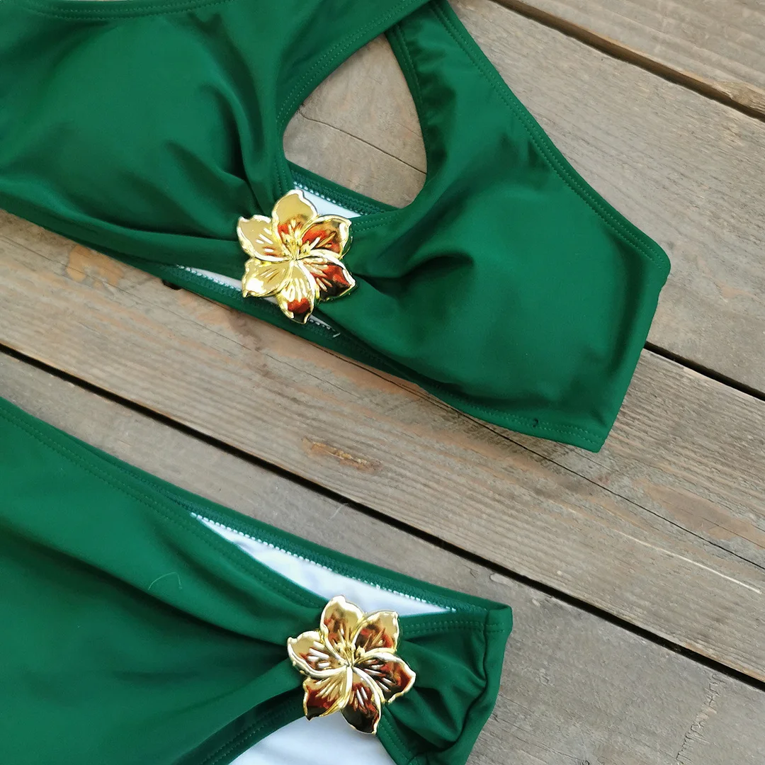 Churchf Solid Color Hanging Neck Strap Split Swimsuit Woman 2025 New Sexy Bikini