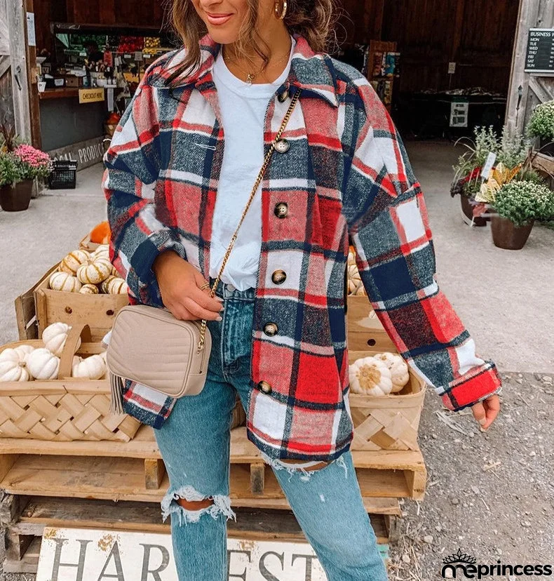 Elegant and Versatile winter garment