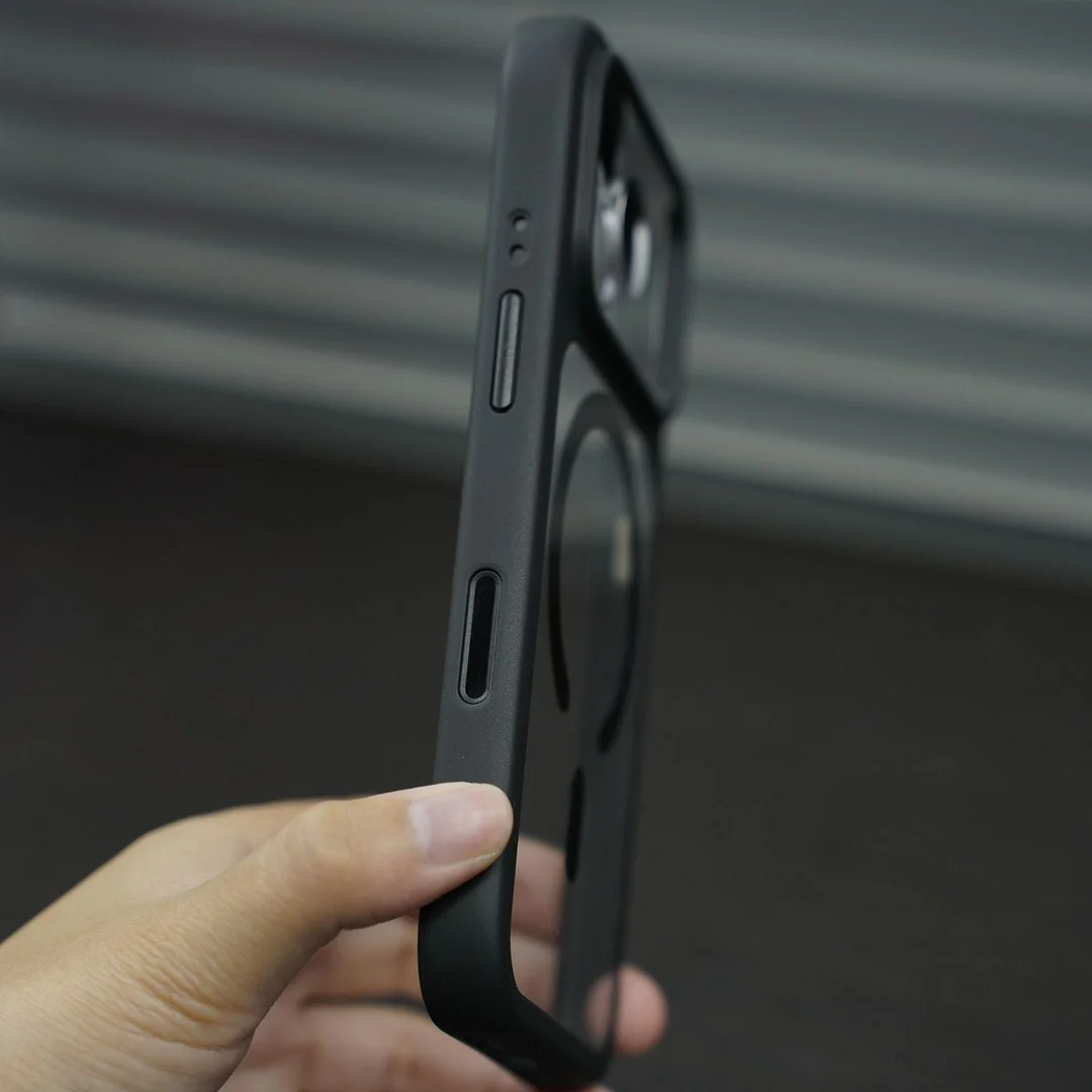 Suitable for iPhone 17 mobile phone case lens full package transparent magnetic Apple 17ProMax anti-fall protective cover cross-border