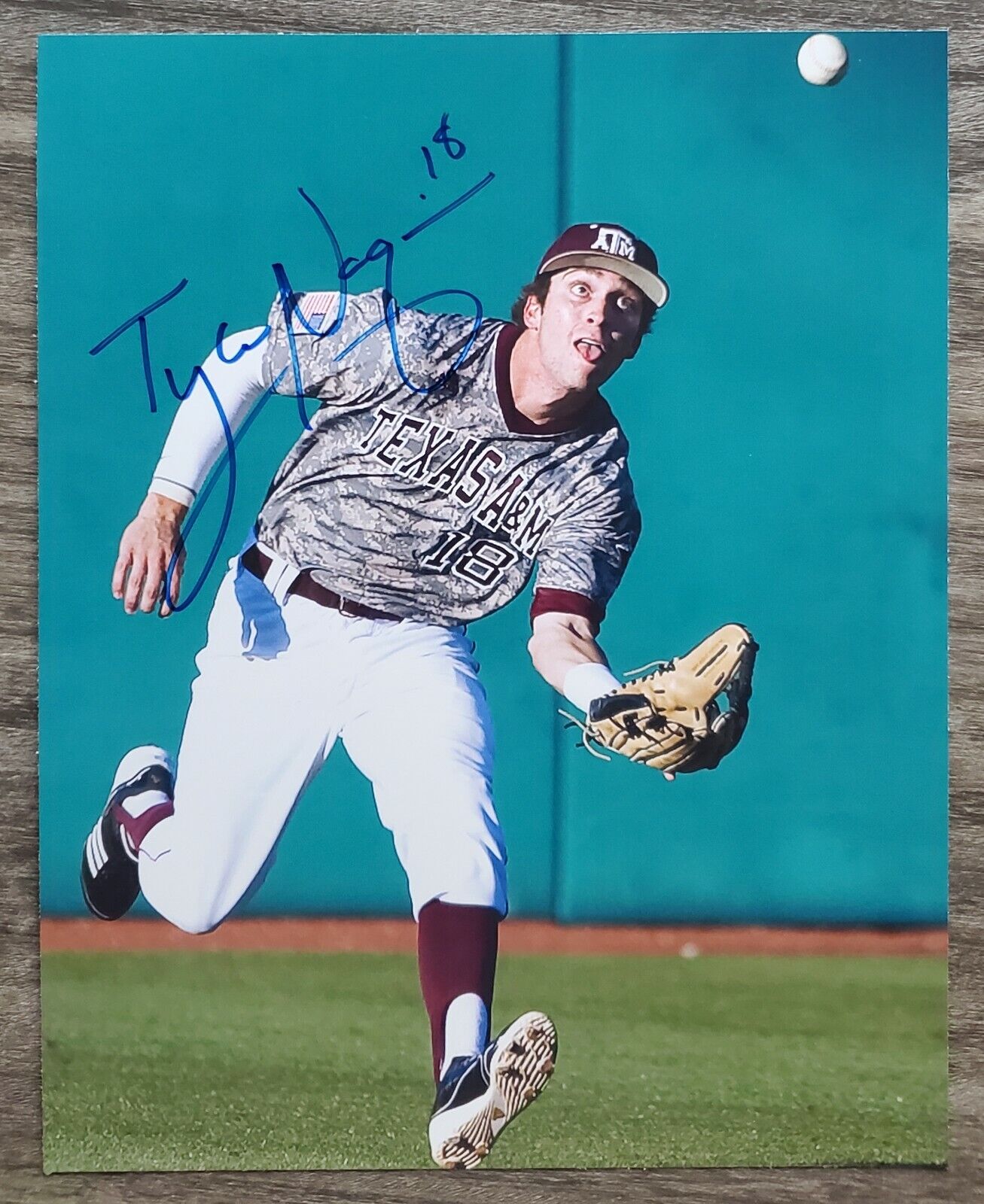 Tyler Naquin Signed 8x10 Photo Poster painting Cleveland Indians RAD