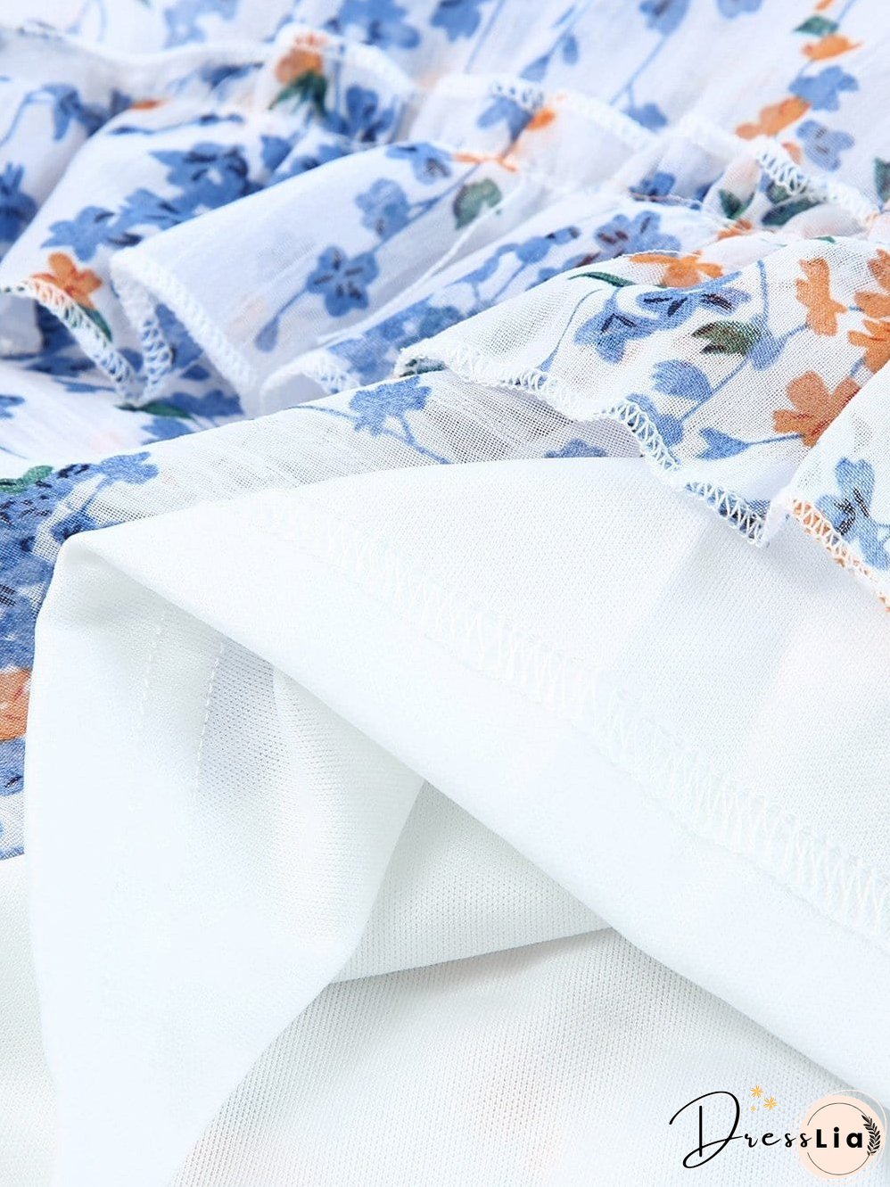 Feminine Floral Dress with V-Neck