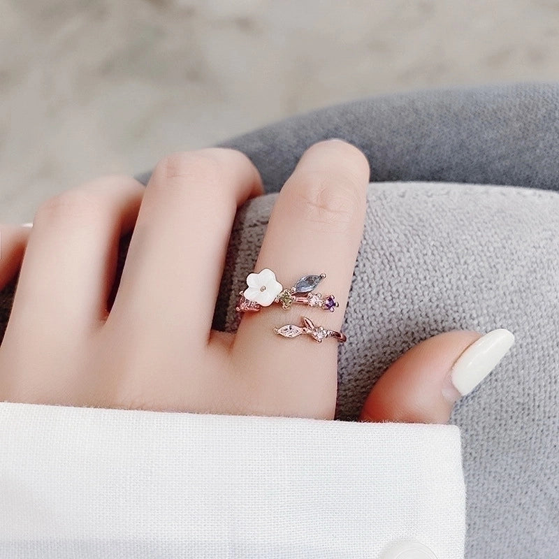 Minimalist Flower Copper Inlay Zircon Rings